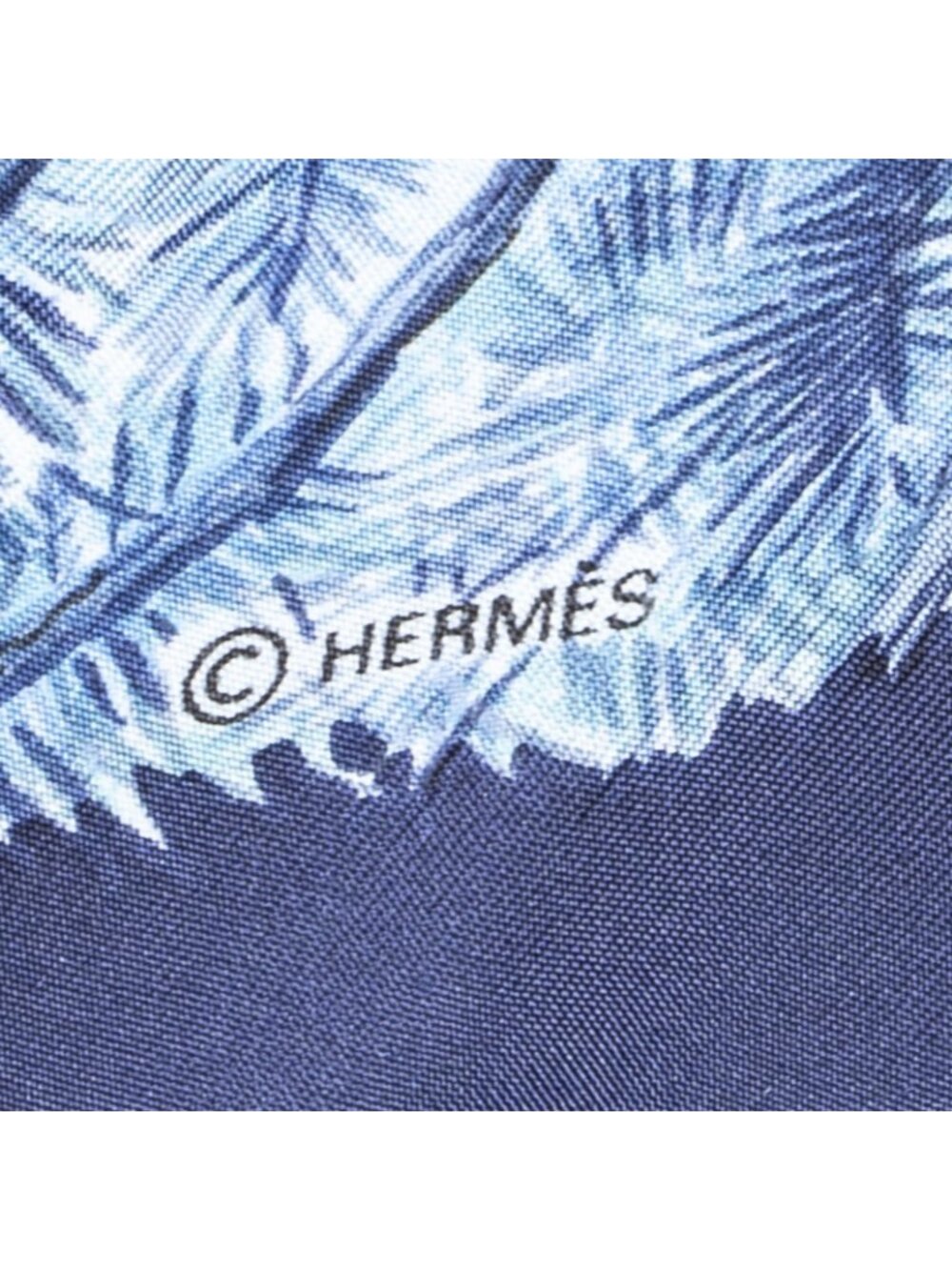 Hermes Scarf Light Pink Blue Silk - Picture 4 of 5